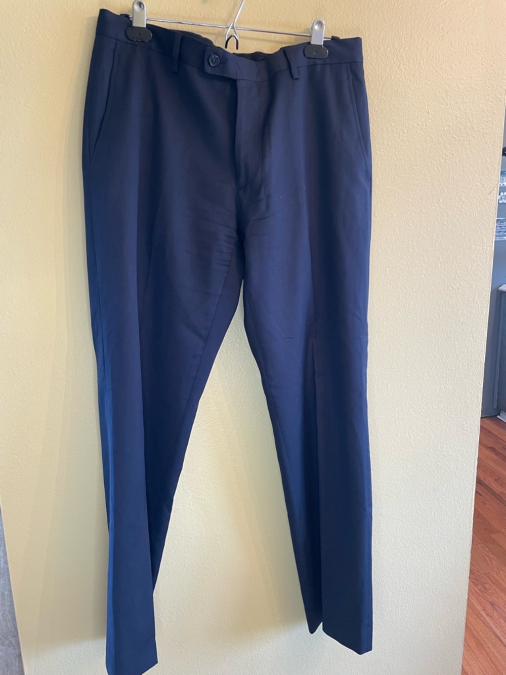 Calvin Klein Collection Deep Blue Two-Button Men's Suit - Picture 8 of 11